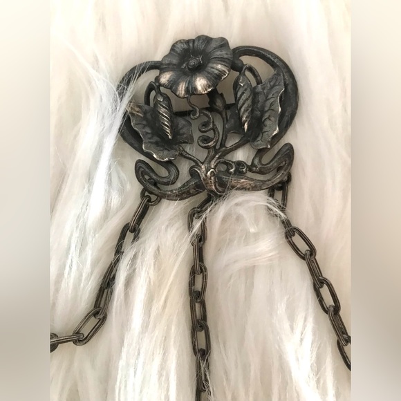 CHATELAINE Antique 1800’s Silver Brooch~hallmarks stamped~European in origin - Picture 4 of 16